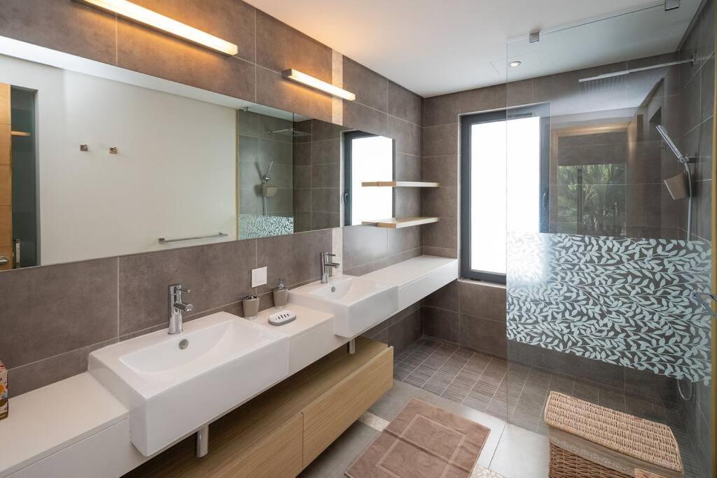 Wonderful Mont Choisy Flat, Huge Lagoon Pool 外观 照片